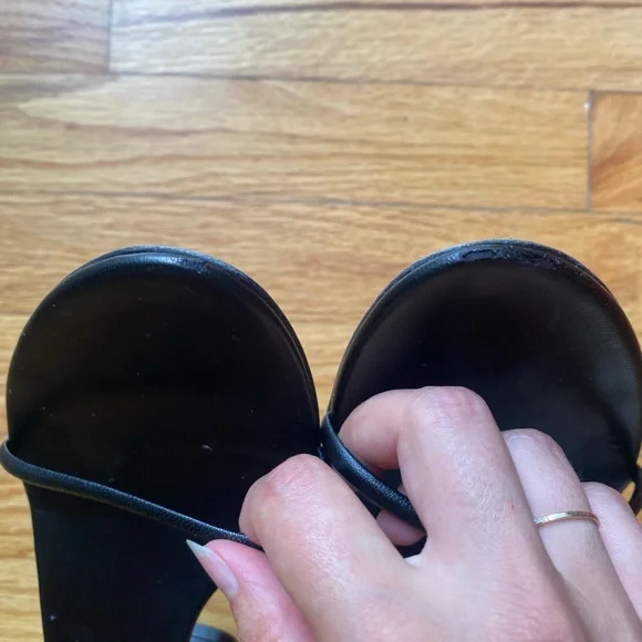 Aeyde Black Leather Strappy Sandals - Picture 4 of 5